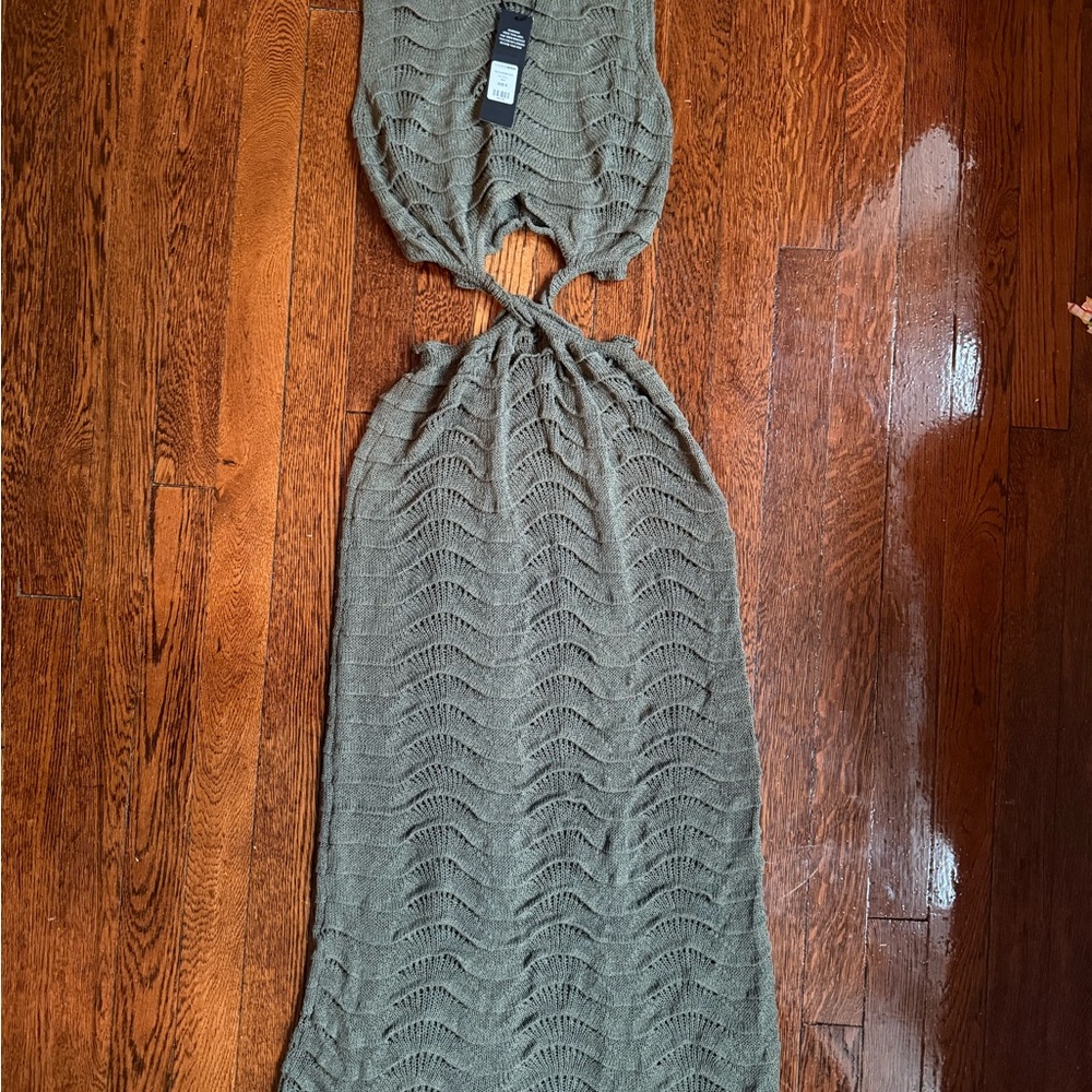 Olive Green Cut-Out Ribbed Two-Piece Set - Picture 4 of 9